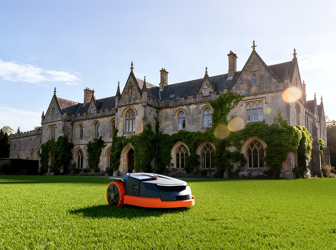 Navimow i Series robot lawn mower
