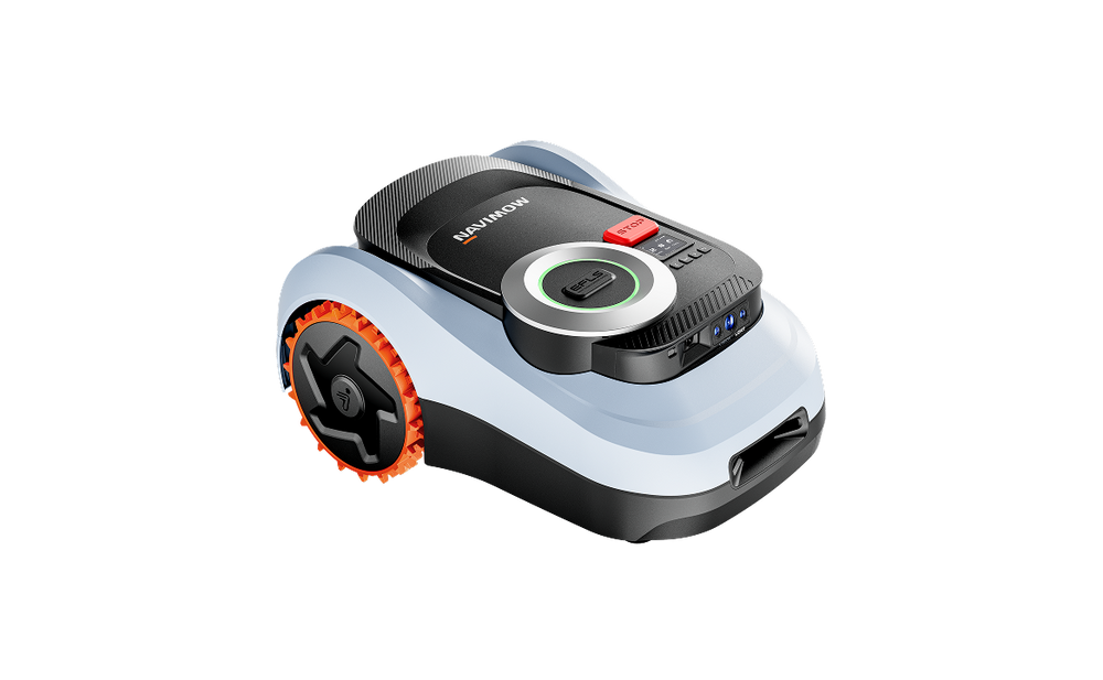 Navimow i105E robot lawn mower.