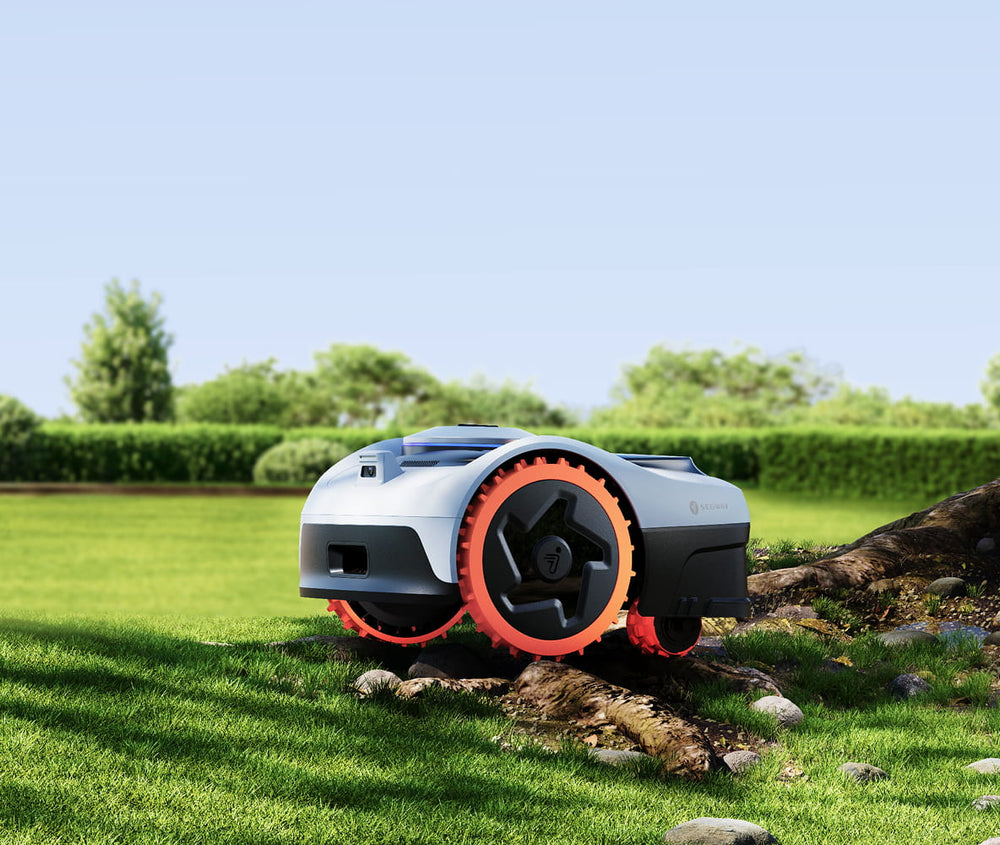 Segway Navimow i105E robot lawn mower.